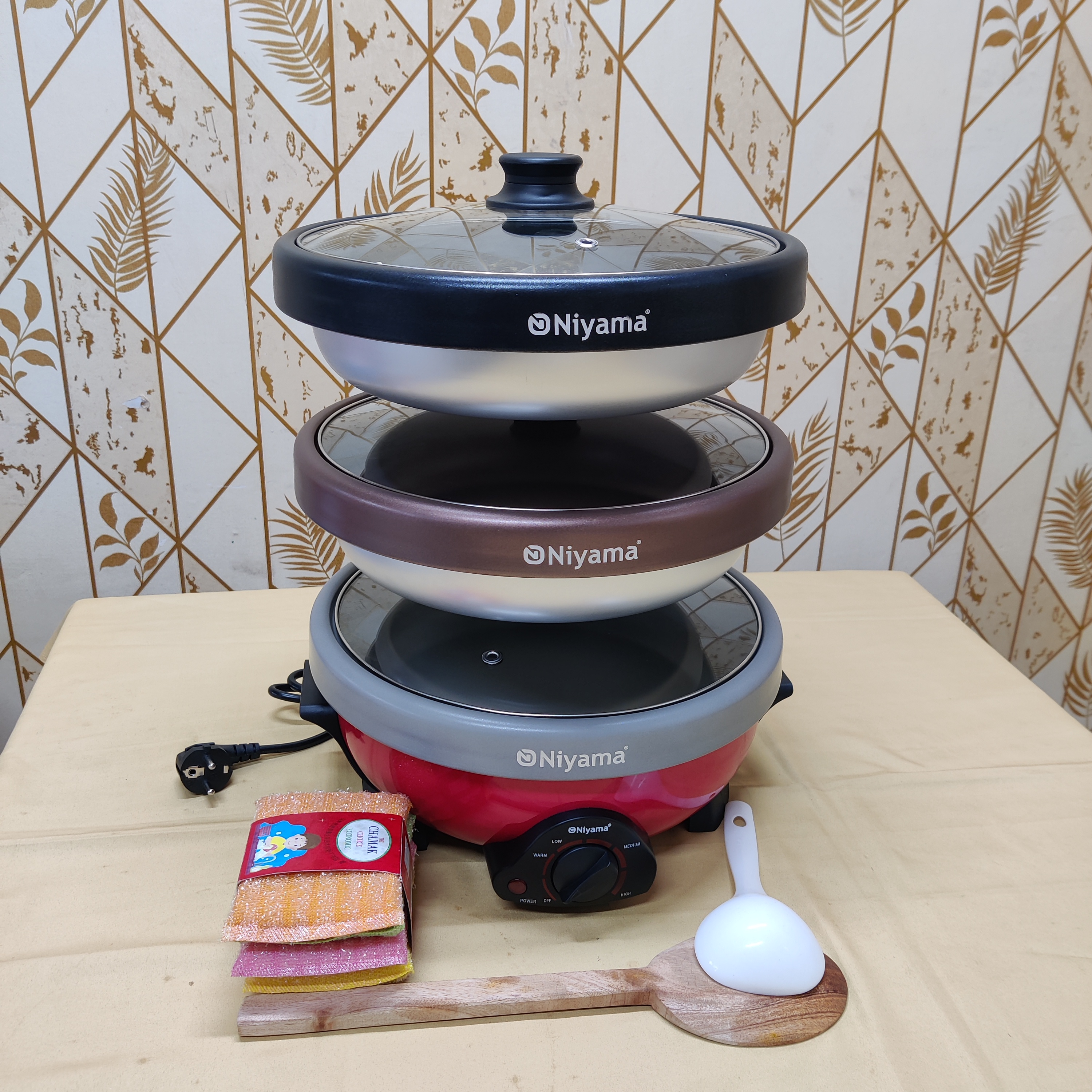 নিয়ামা মাল্টি কুকার ৩ হাড়ি ৩ ঢাকনা সাড়ে ৩ লিটার   প্রাইস মাত্র ৫৫০০ ৳