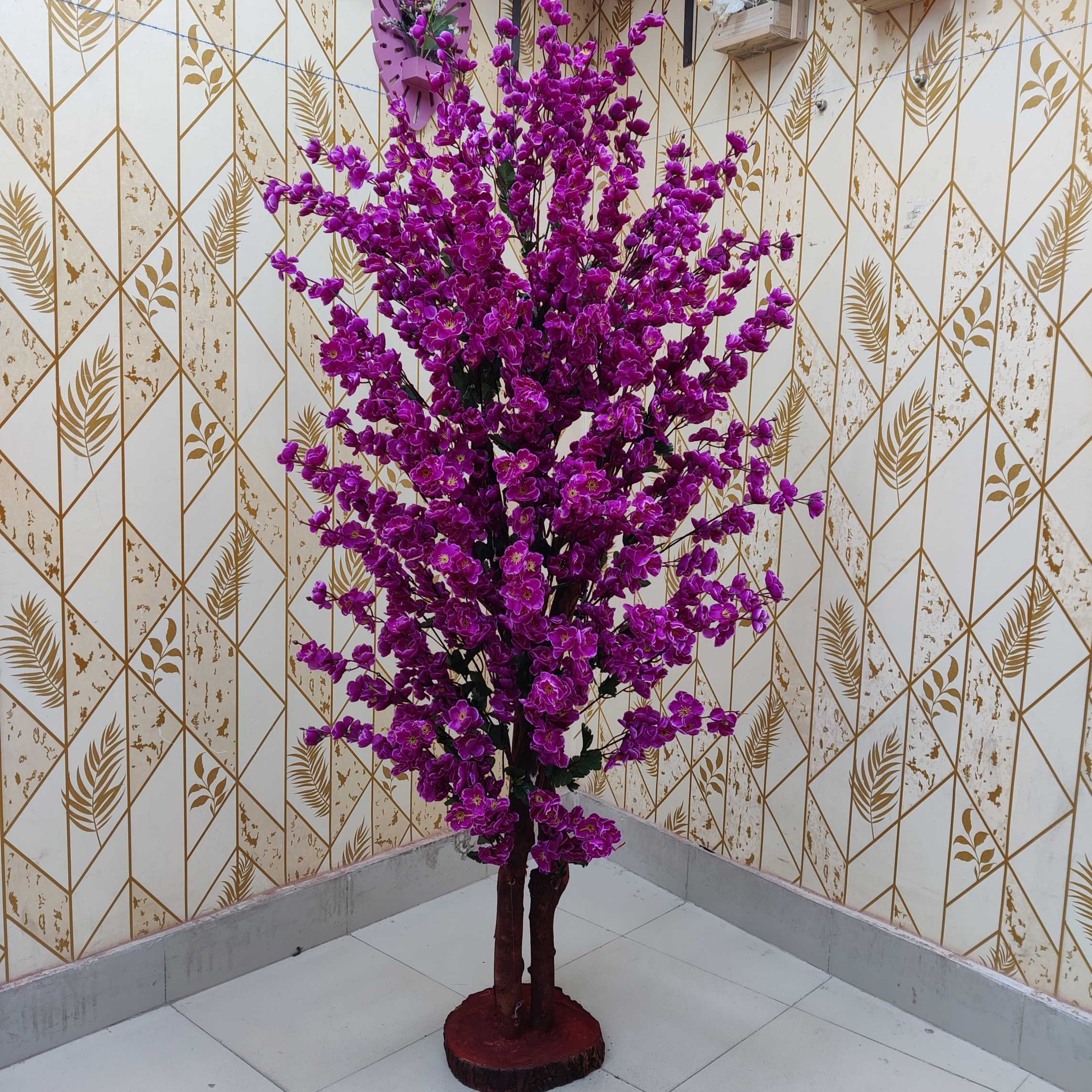 বেগুনি কালার চেরি ফুল সাড়ে ৫ ফিট  ৩৫০০৳